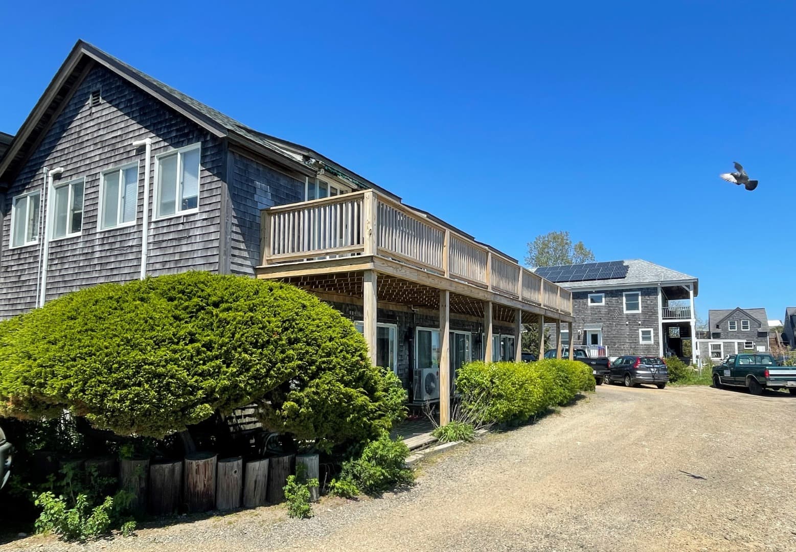 Image 2 - 107 Beach Road 104