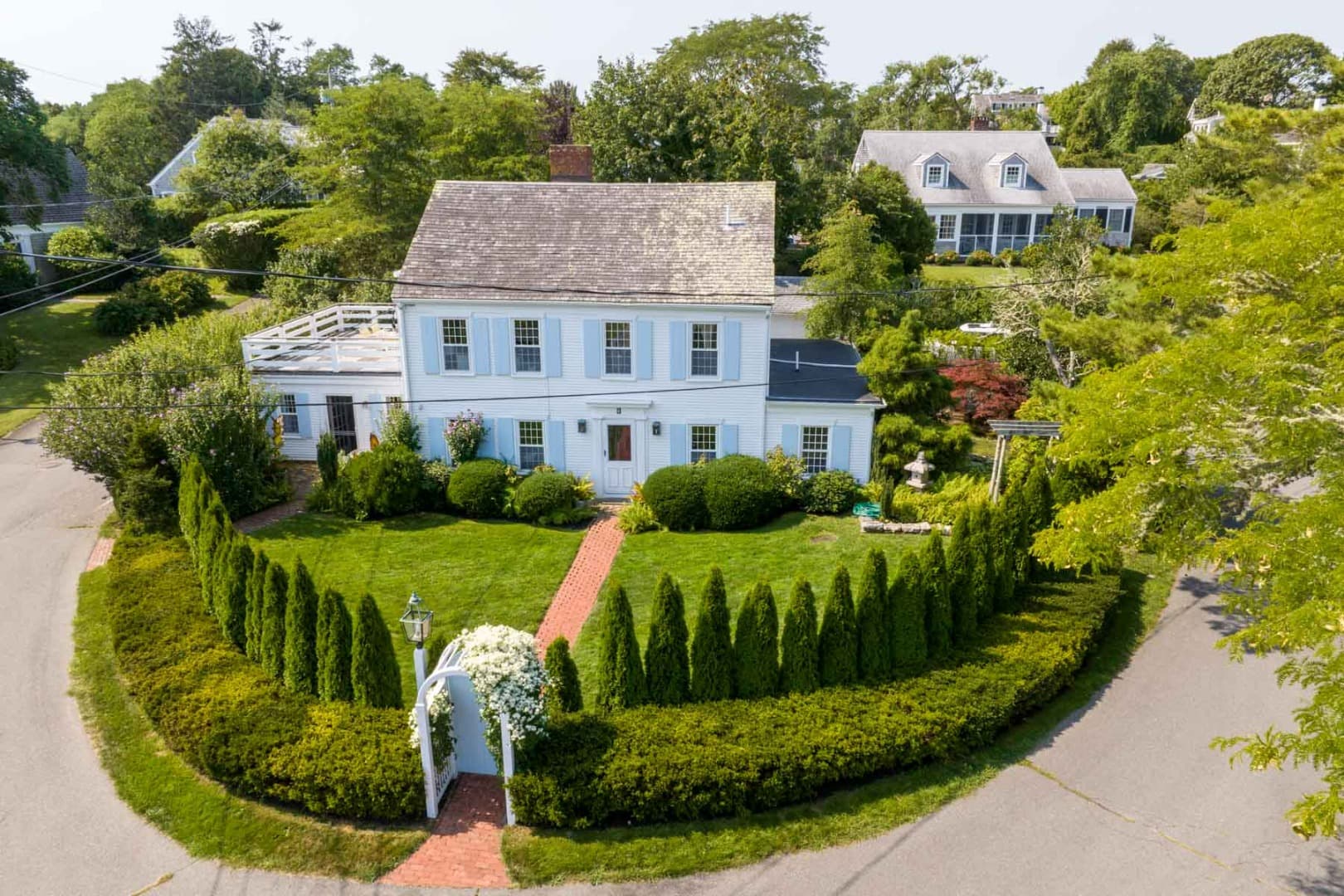 8-atwood-circle-edgartown-ma-02539-39724