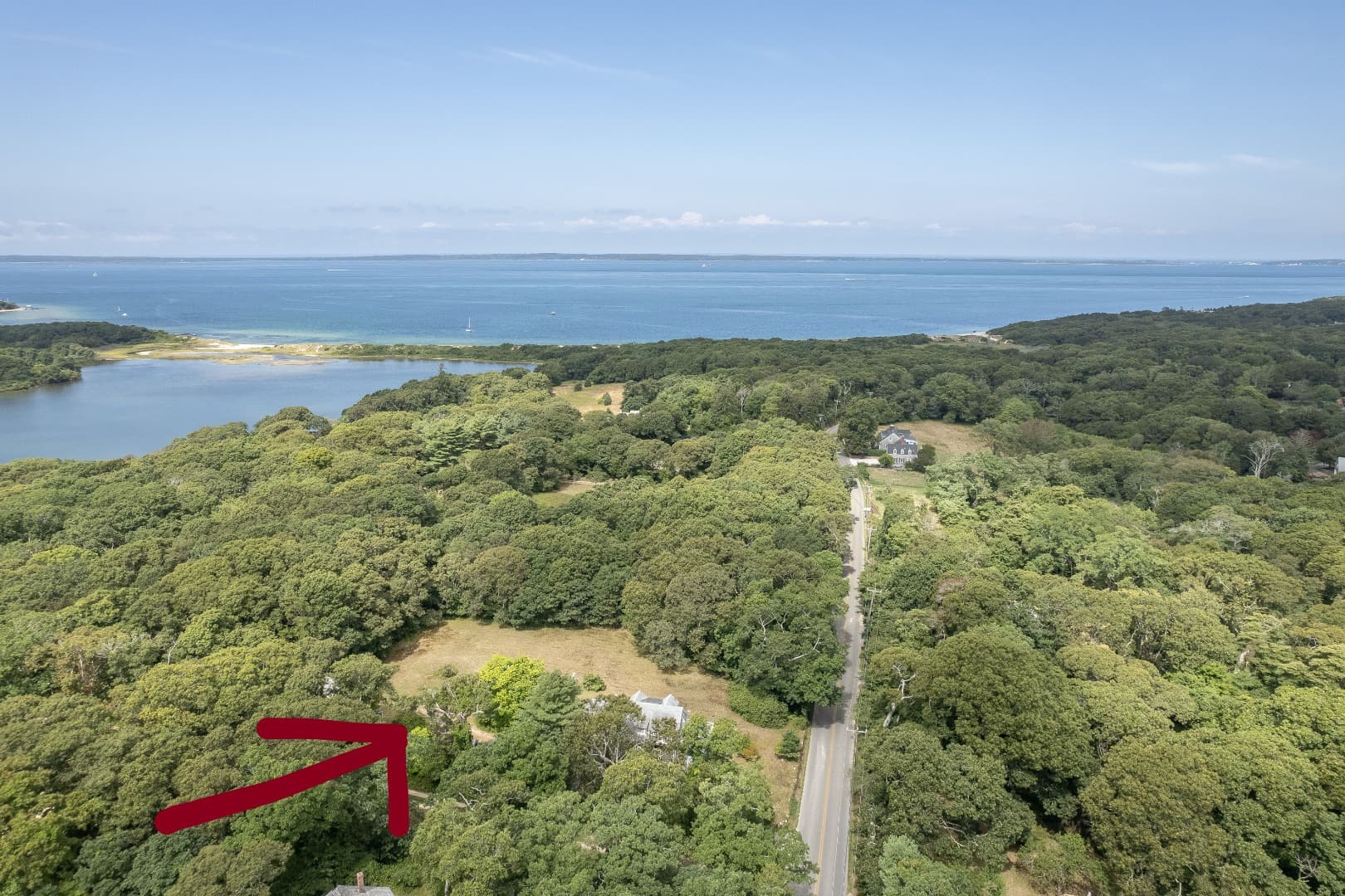 Image 3 - 323 Lamberts Cove Road
