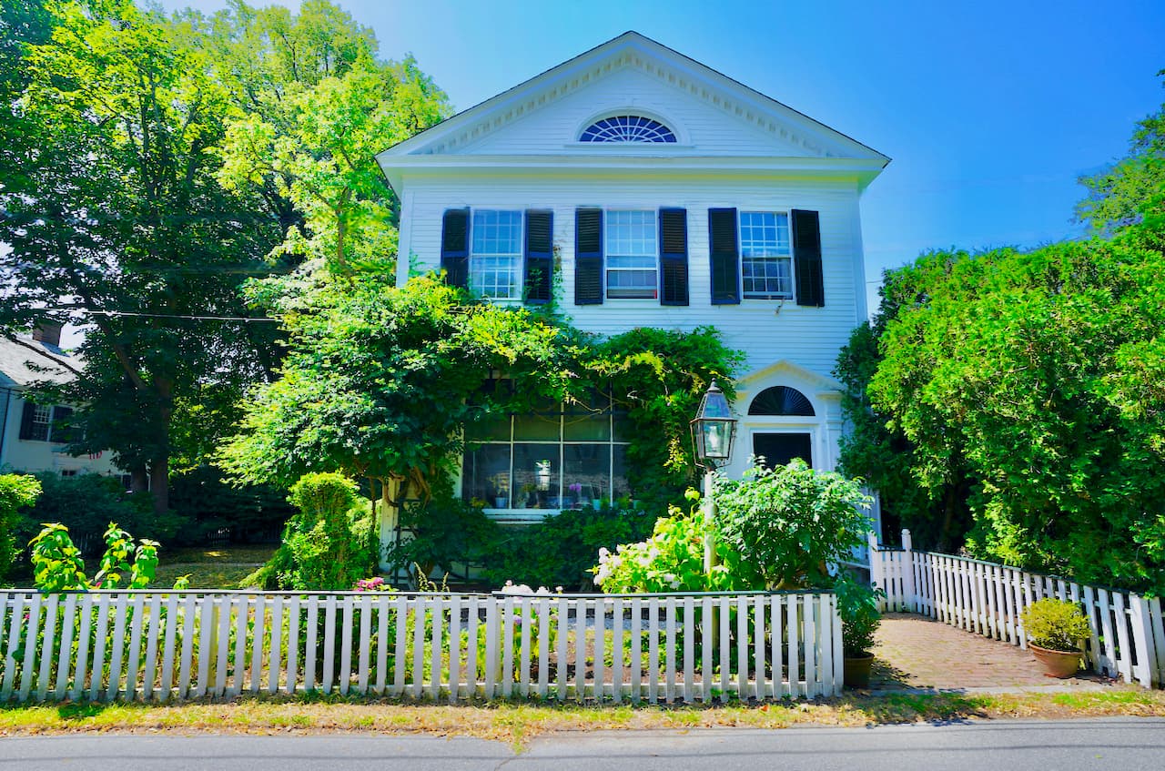 Image 3 - 60 Davis Lane