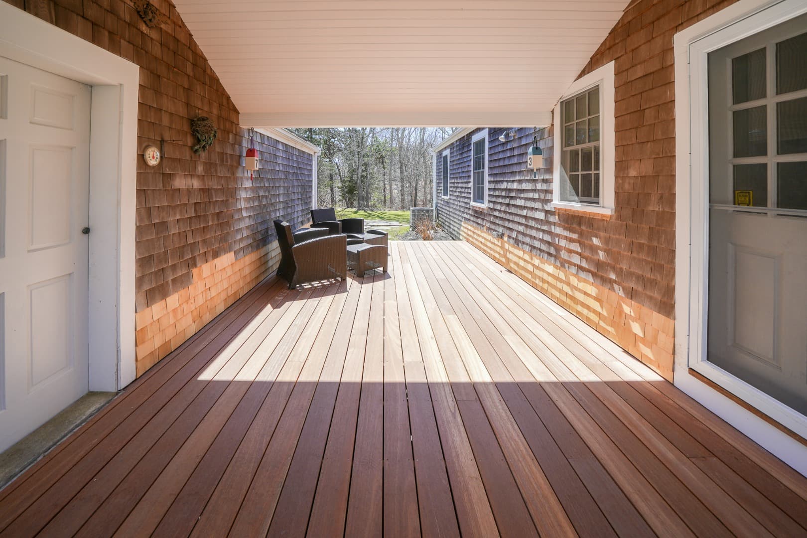 Image 3 - 30 Namas Avenue