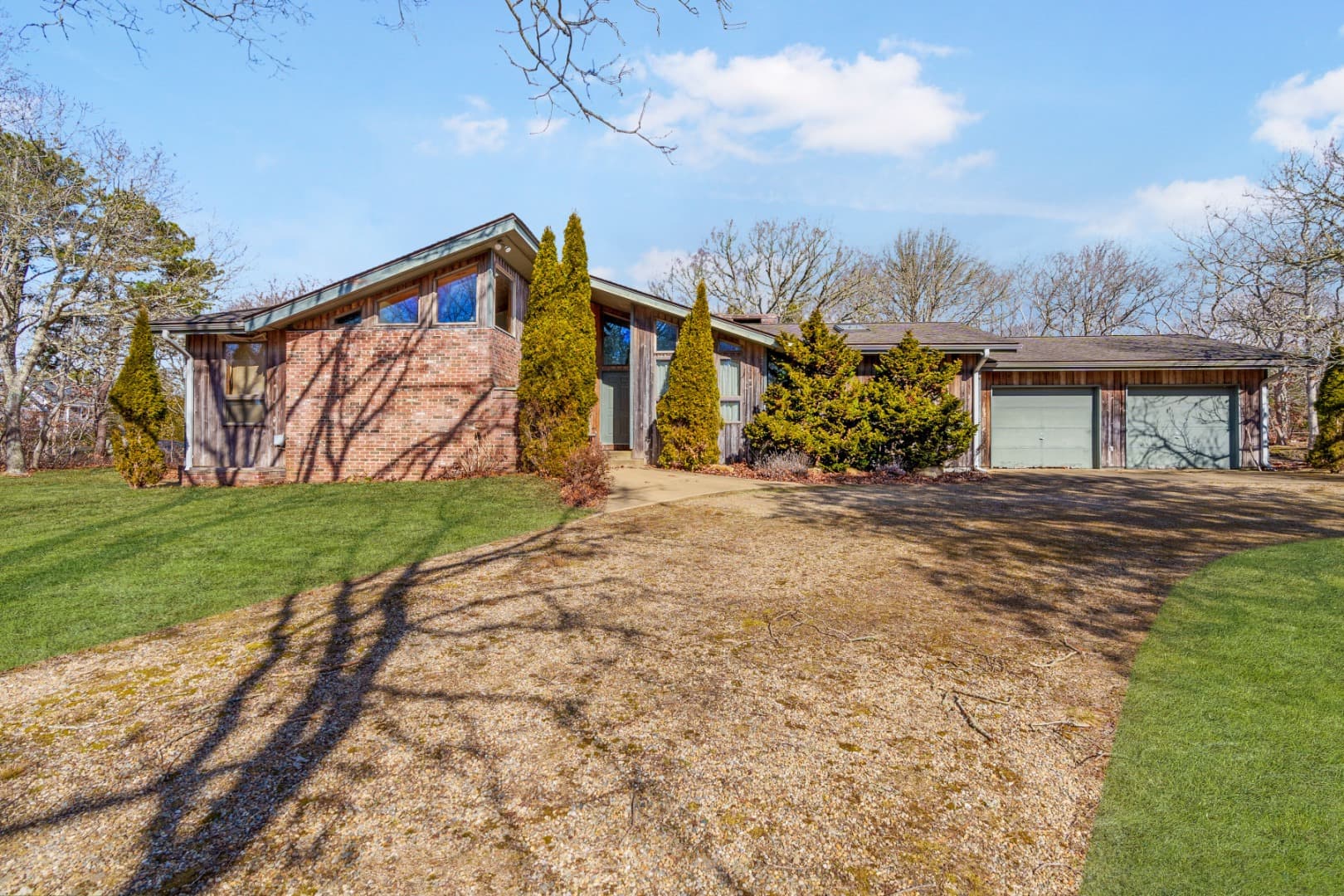 Image 3 - 21 Llewellyn Way