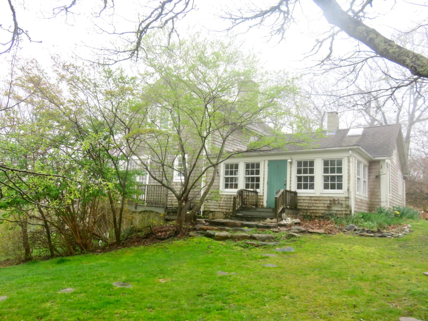 Image 3 - 832 State Road