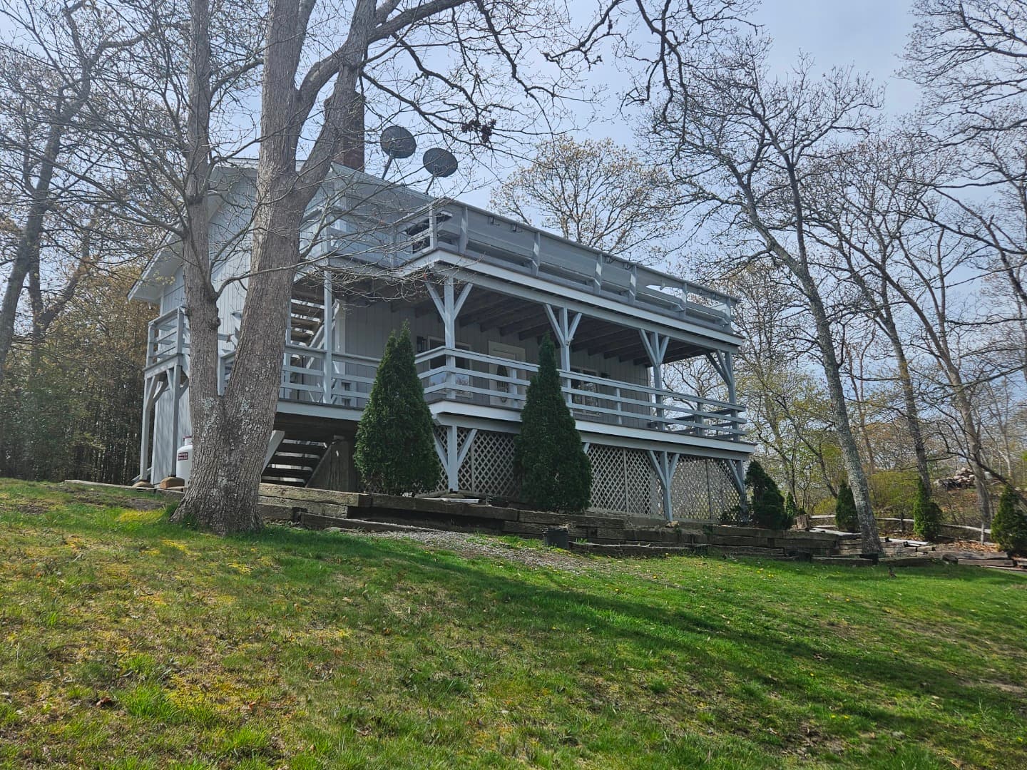 101 Dunham Avenue