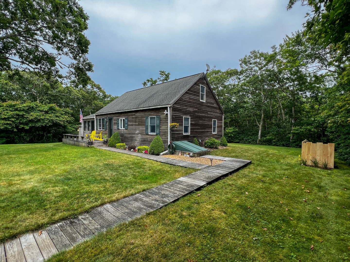 Image 3 - 79 East Cape Pogue Avenue