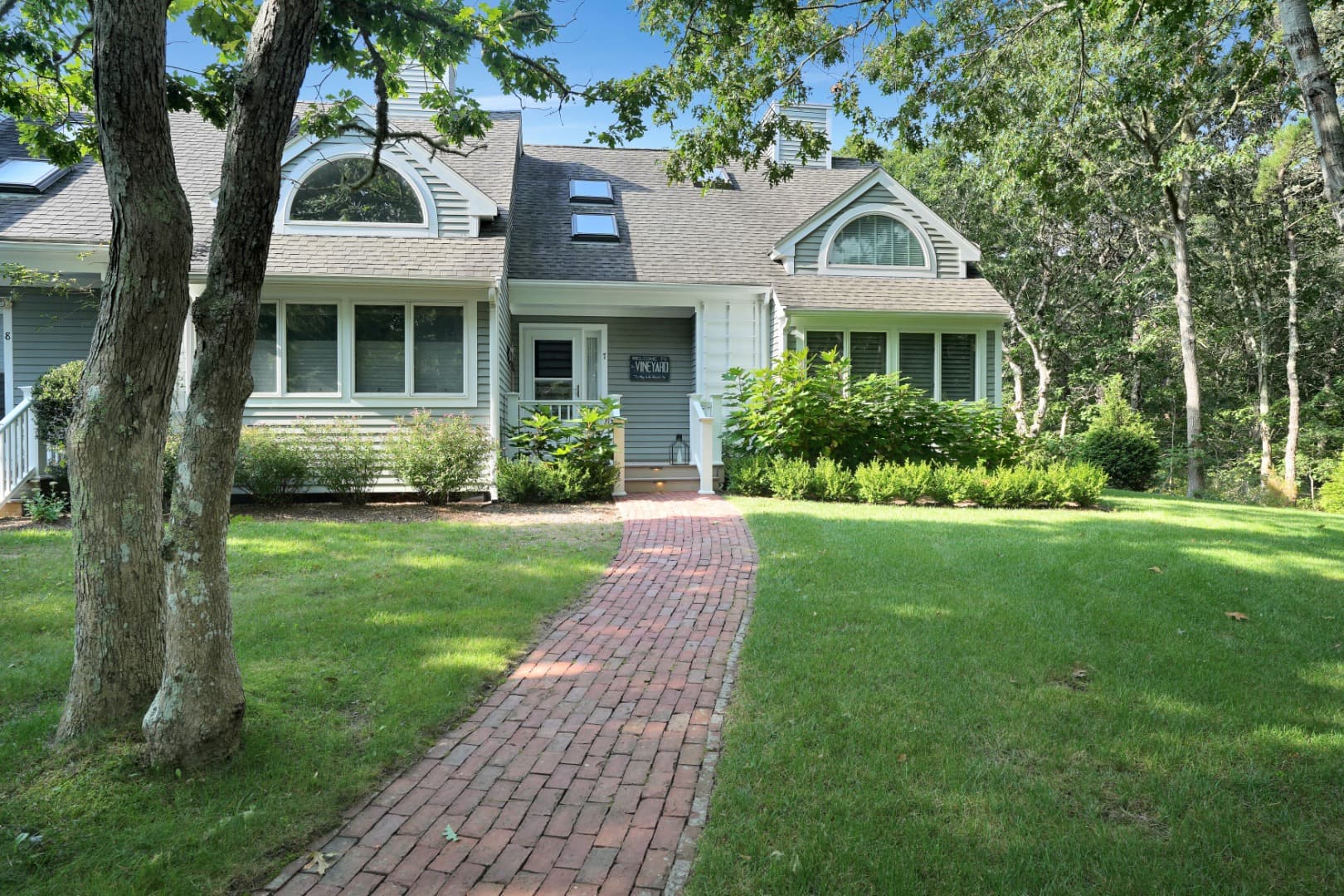 Image 3 - 7 Meetinghouse Village Way