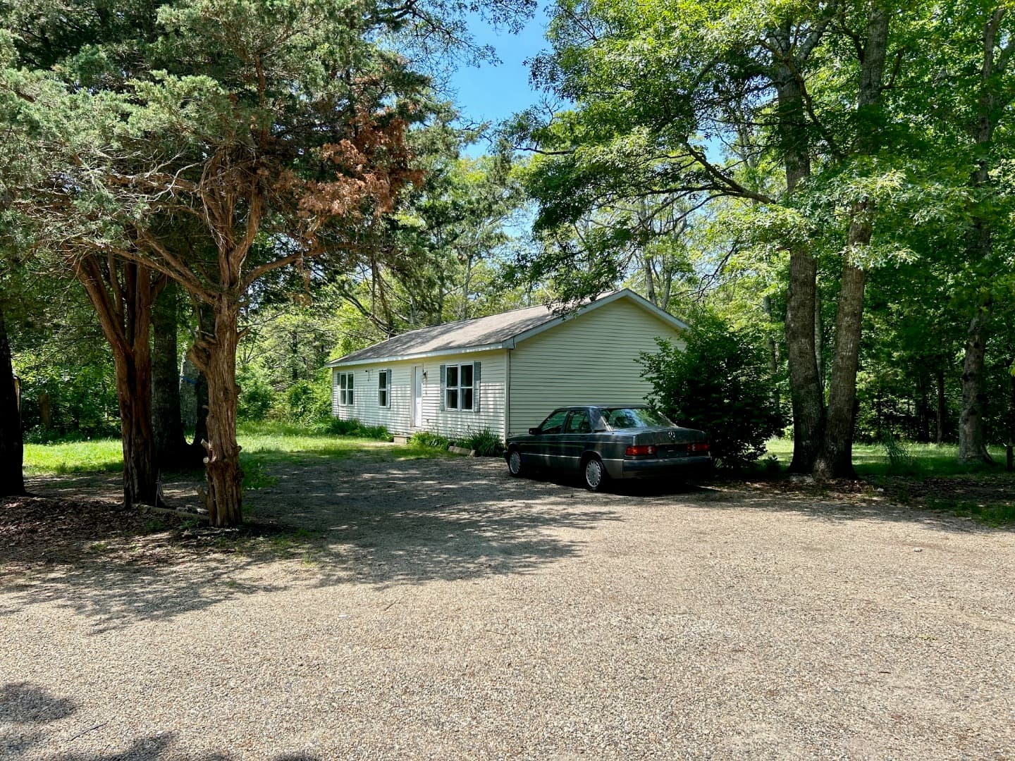 Image 2 - 7 Sachem Way