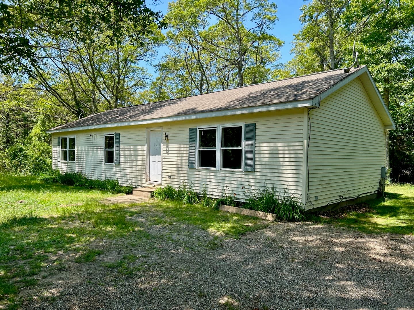 Image 1 - 7 Sachem Way