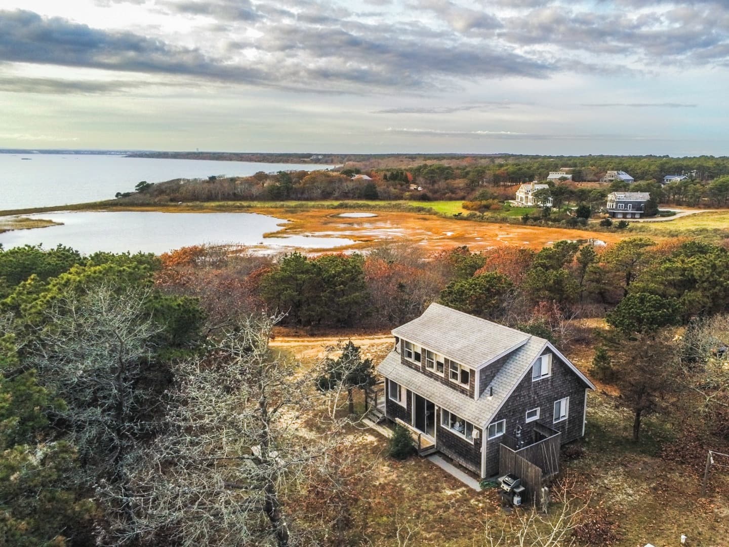 Image 1 - 85 Bay View Avenue