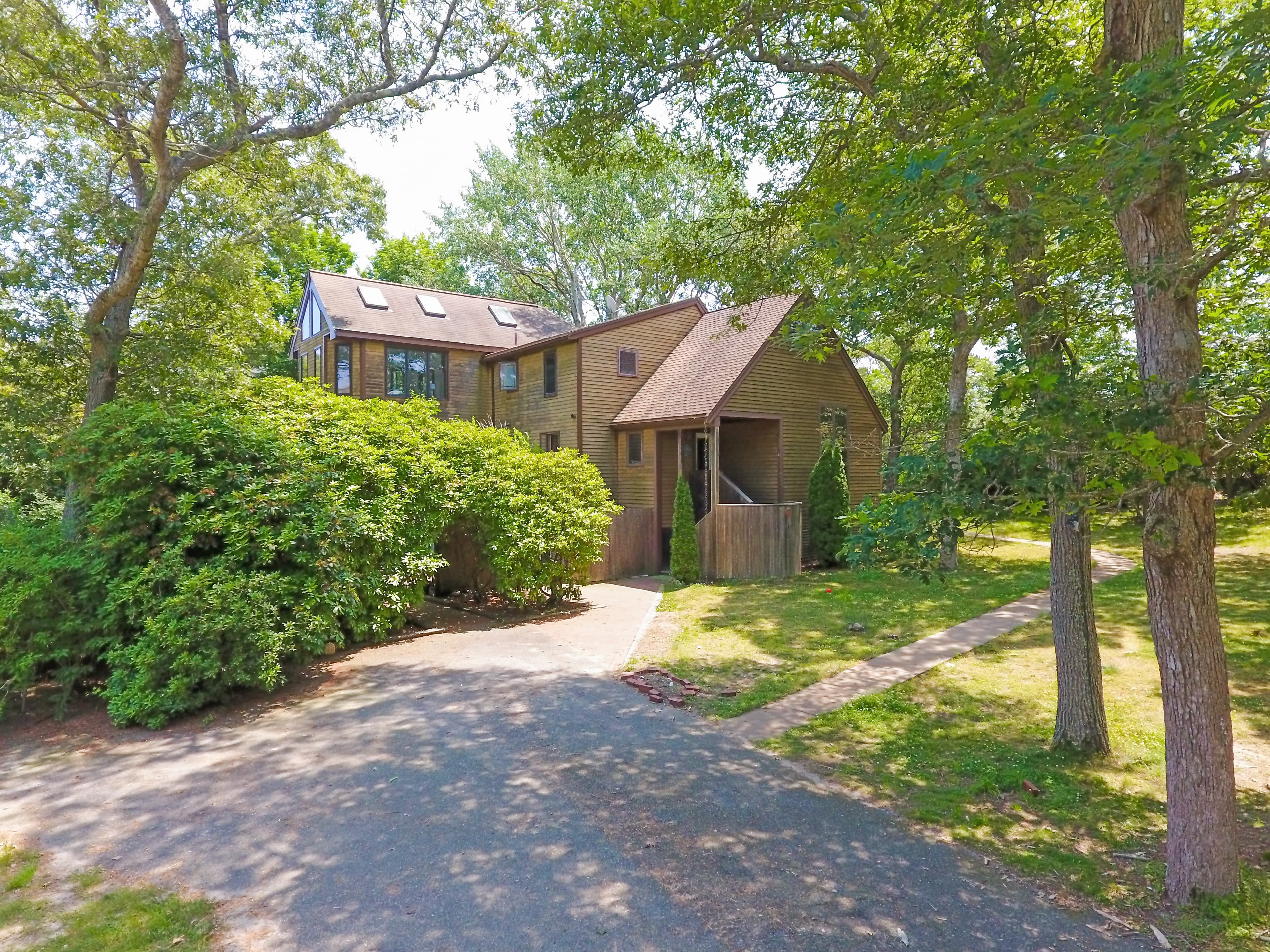 Image 1 - 33 Clay Avenue