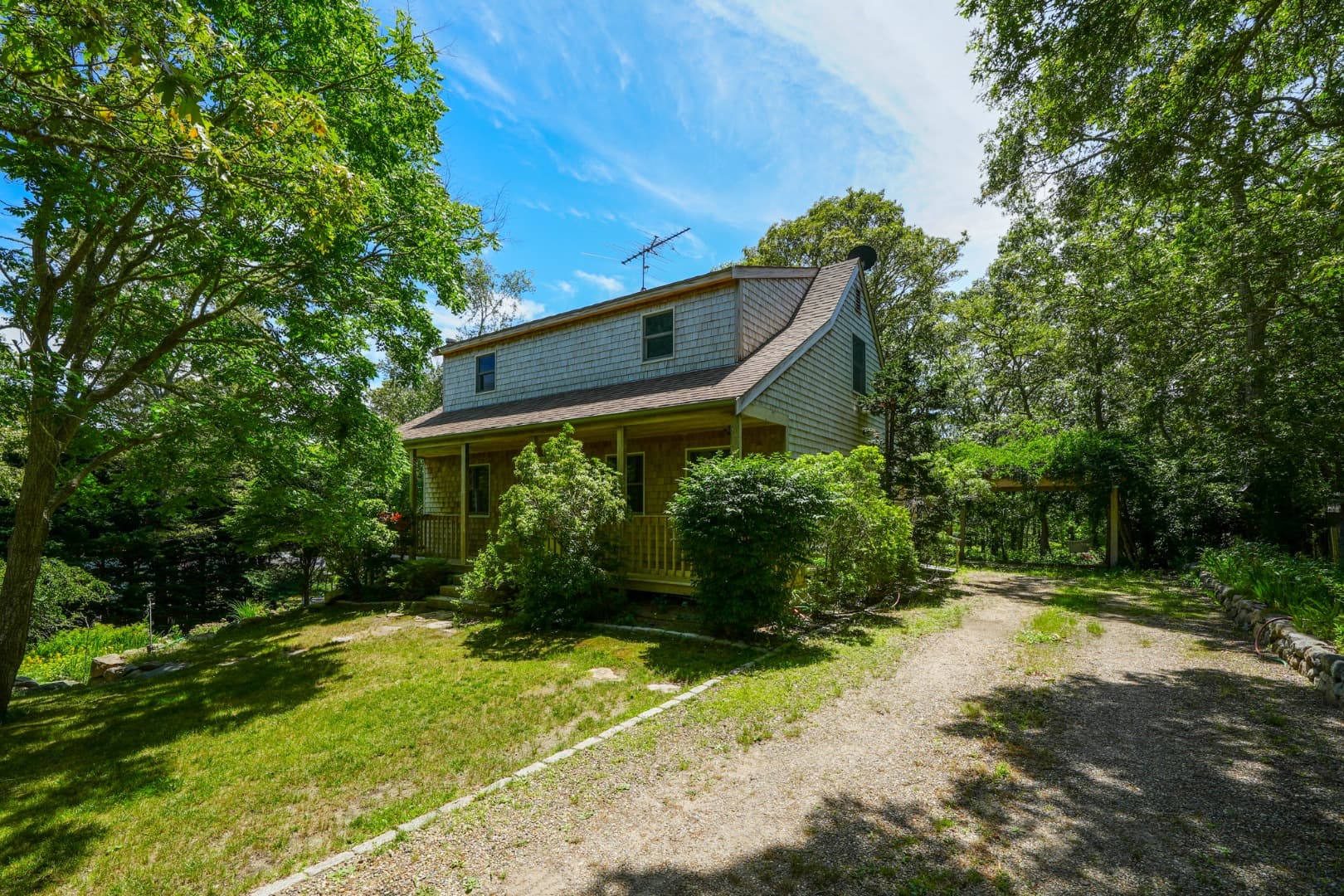 Image 1 - 123 Manchester Avenue
