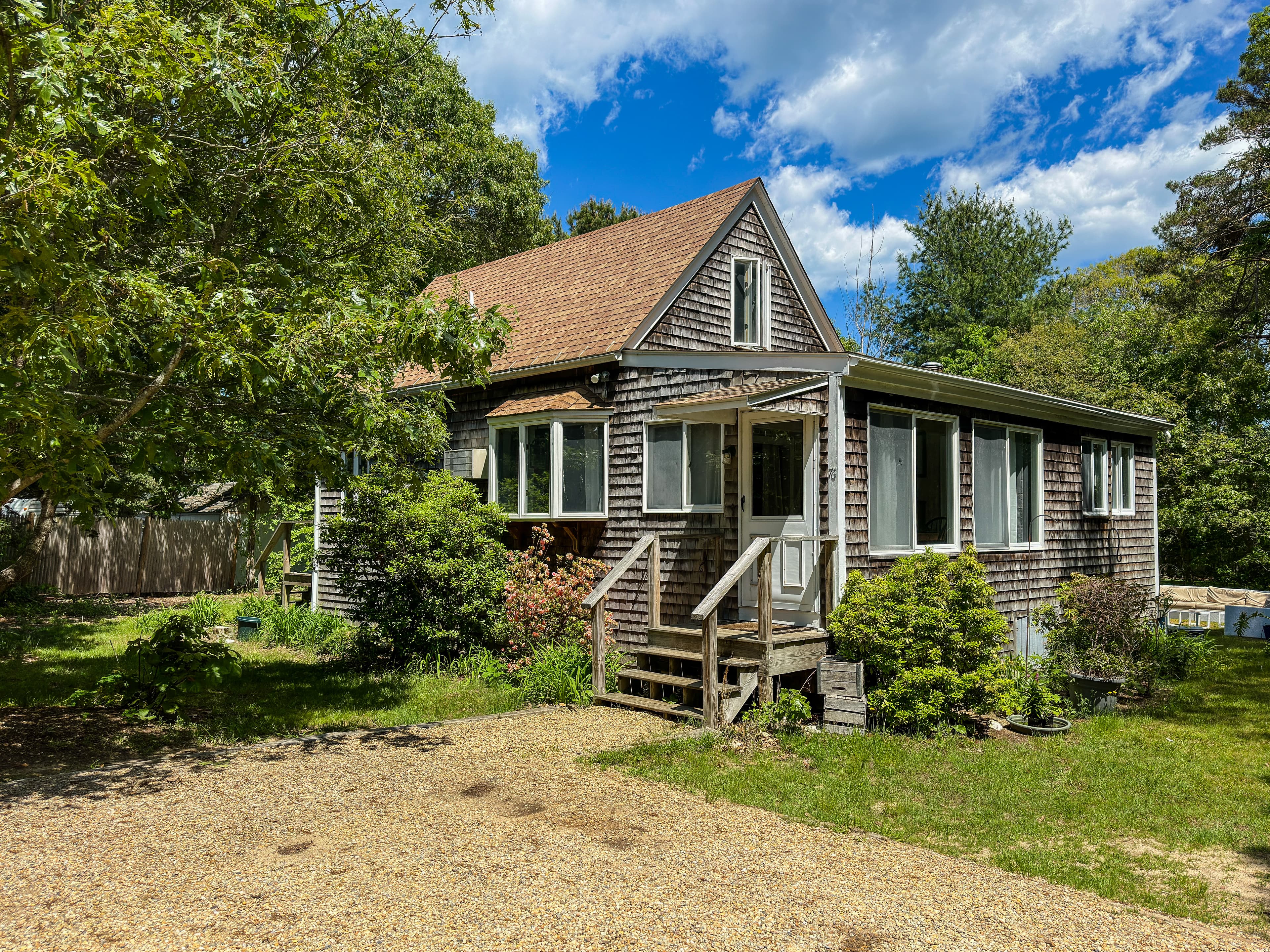 Image 1 - 76 Eastville Avenue