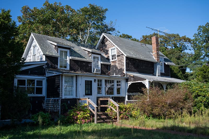 Image 1 - 3 Uncas Avenue