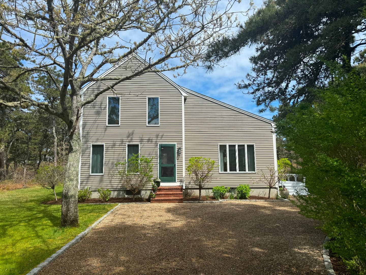 Image 2 - 11 Deacon Vincent Way