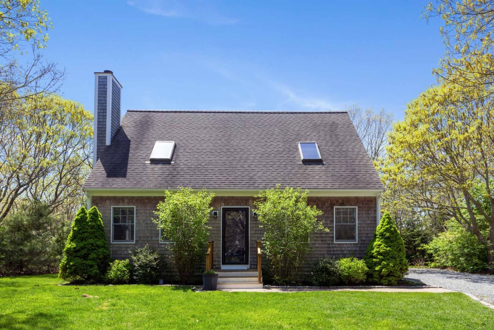 Image 2 - 60 Windsor Drive