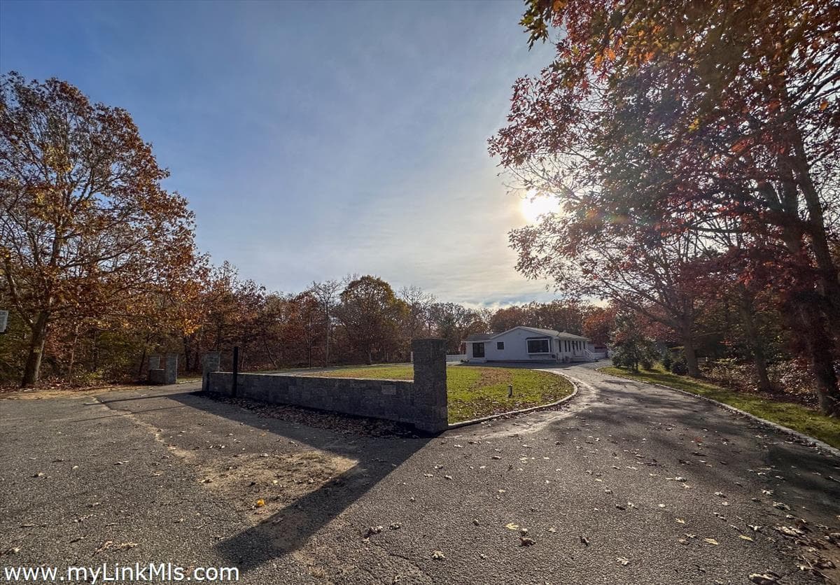 Image 1 - 69 Island Farms Road