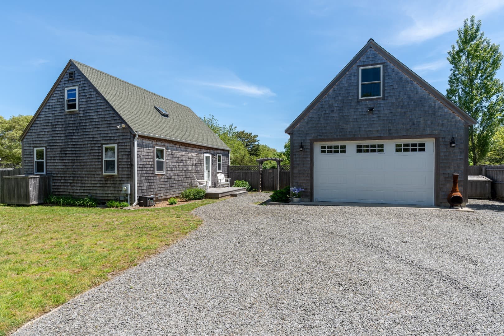 Image 1 - 27 Hitchings Circle