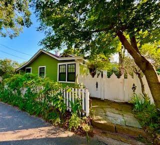 Image 3 - 12 Maple Avenue