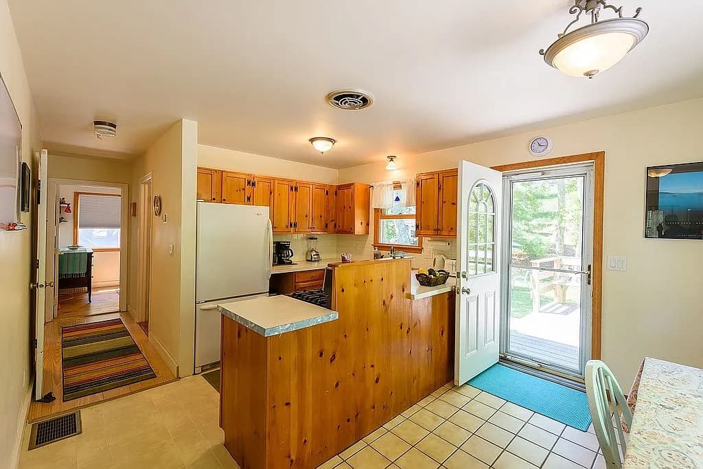 Image 3 - 211 Edgartown - Vineyard Haven Road