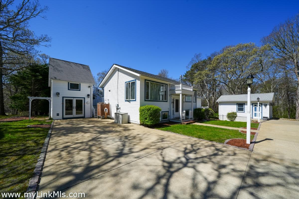 60-prospect-avenue-oak-bluffs-ma-02557-42963