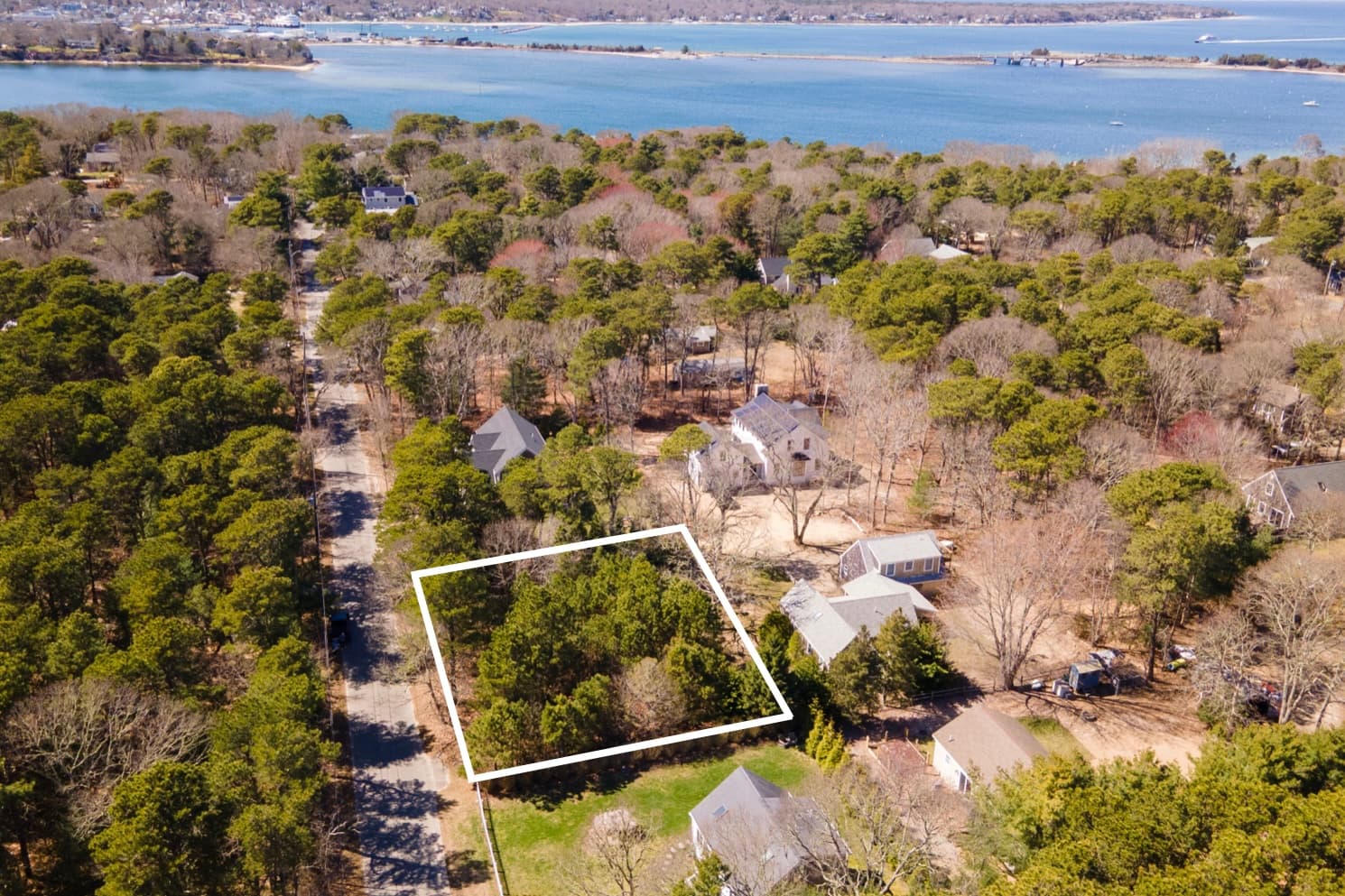 0-worcester-avenue-and-olinda-avenue-oak-bluffs-ma-02557-43015