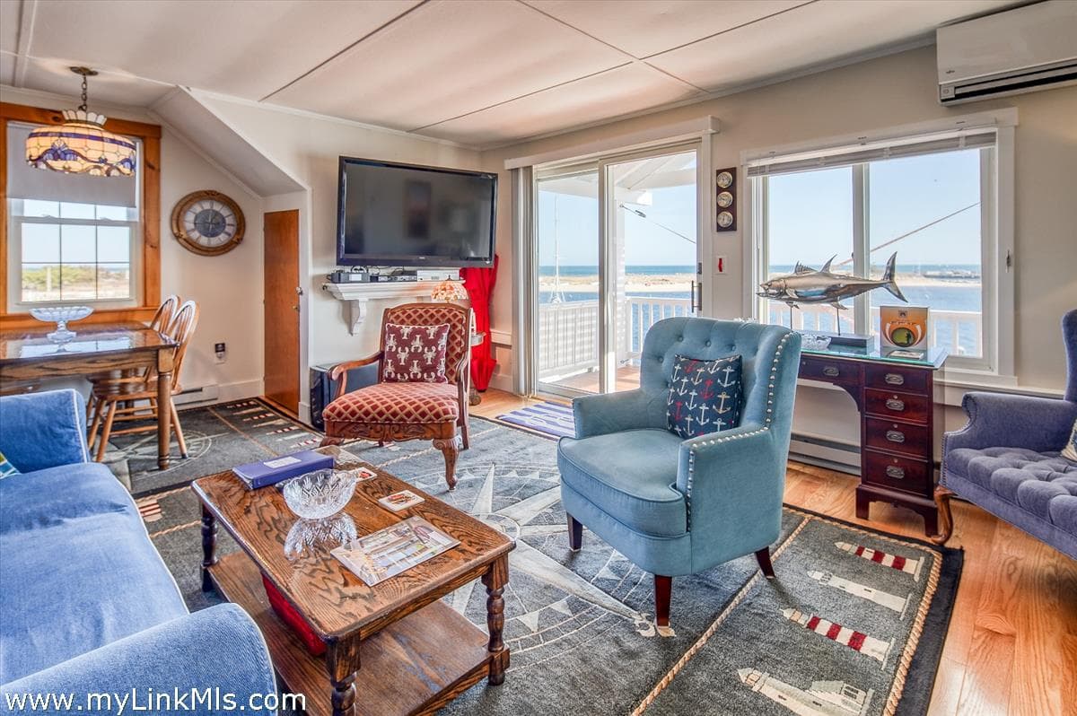 47-east-chop-drive-unit-3-oak-bluffs-ma-02557-43096