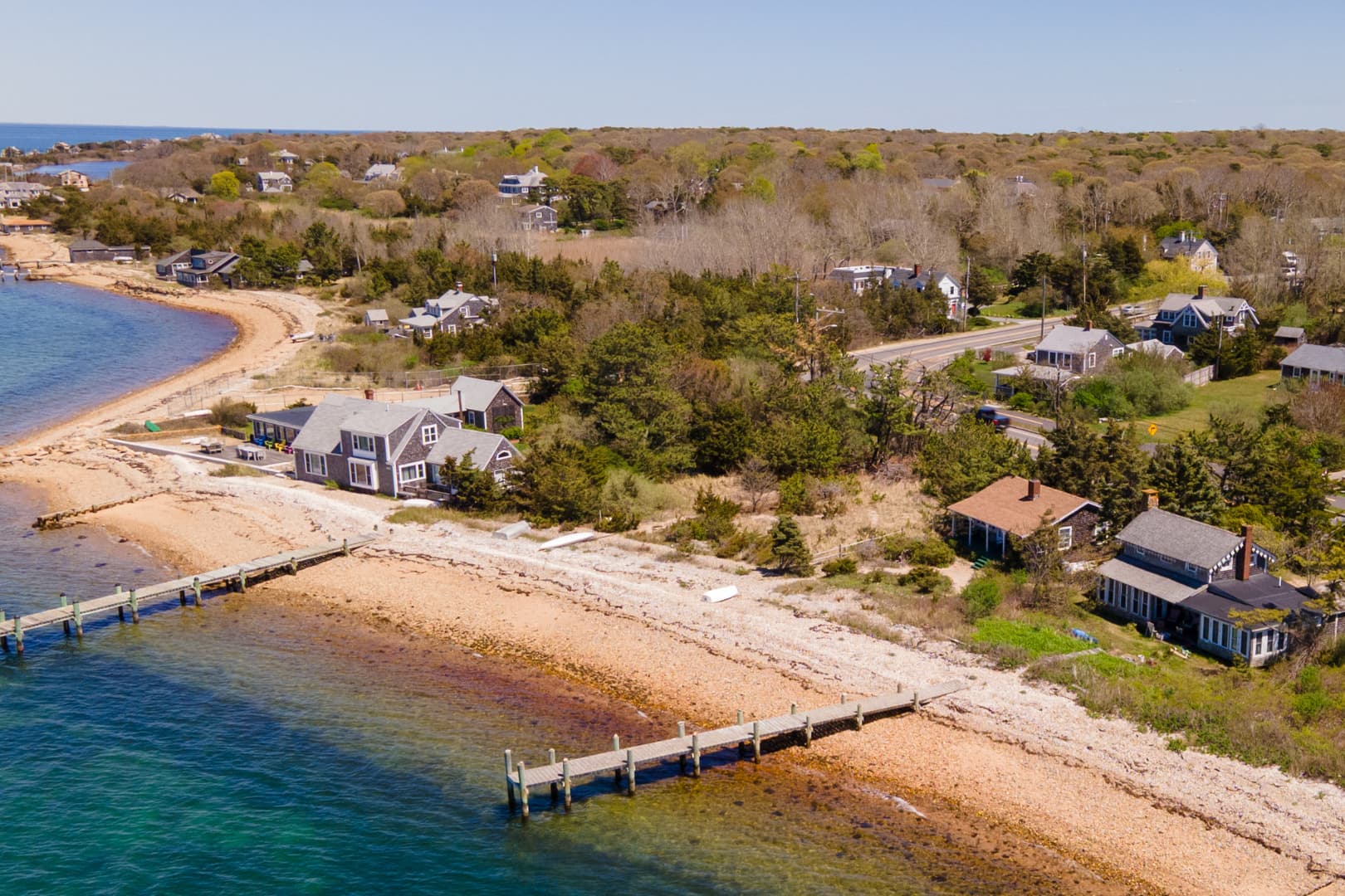 Image 2 - 11 Beach Road