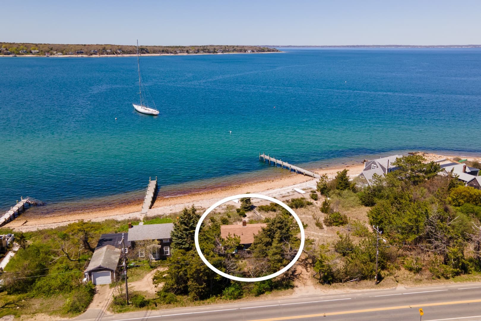Image 1 - 11 Beach Road