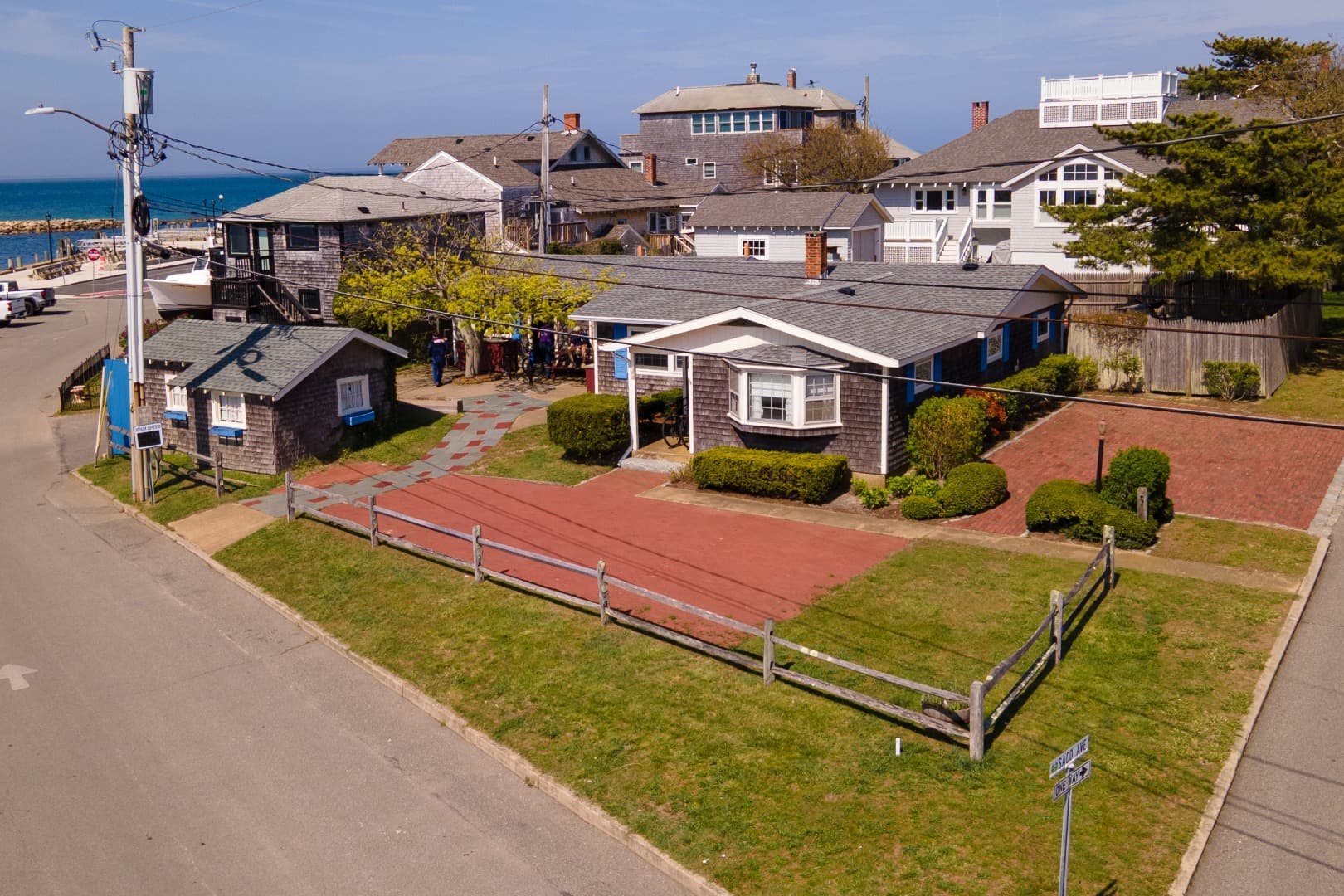 23-circuit-avenue-extension-oak-bluffs-ma-02557-43212