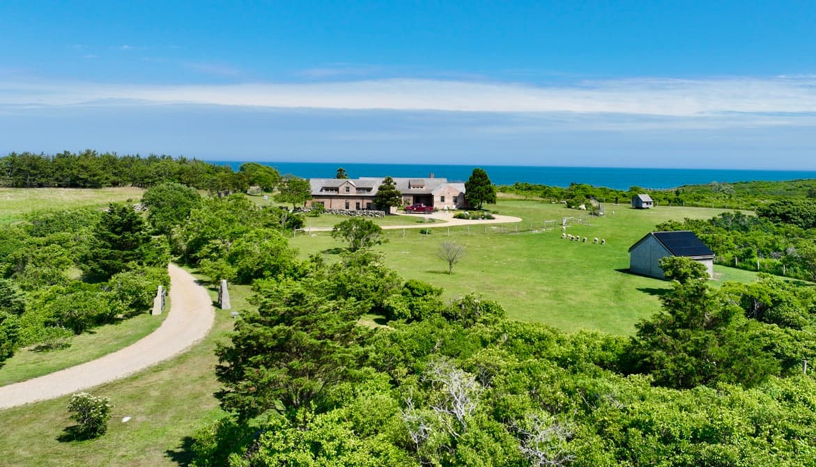 18-spruce-gate-road-chilmark-ma-02535-43244
