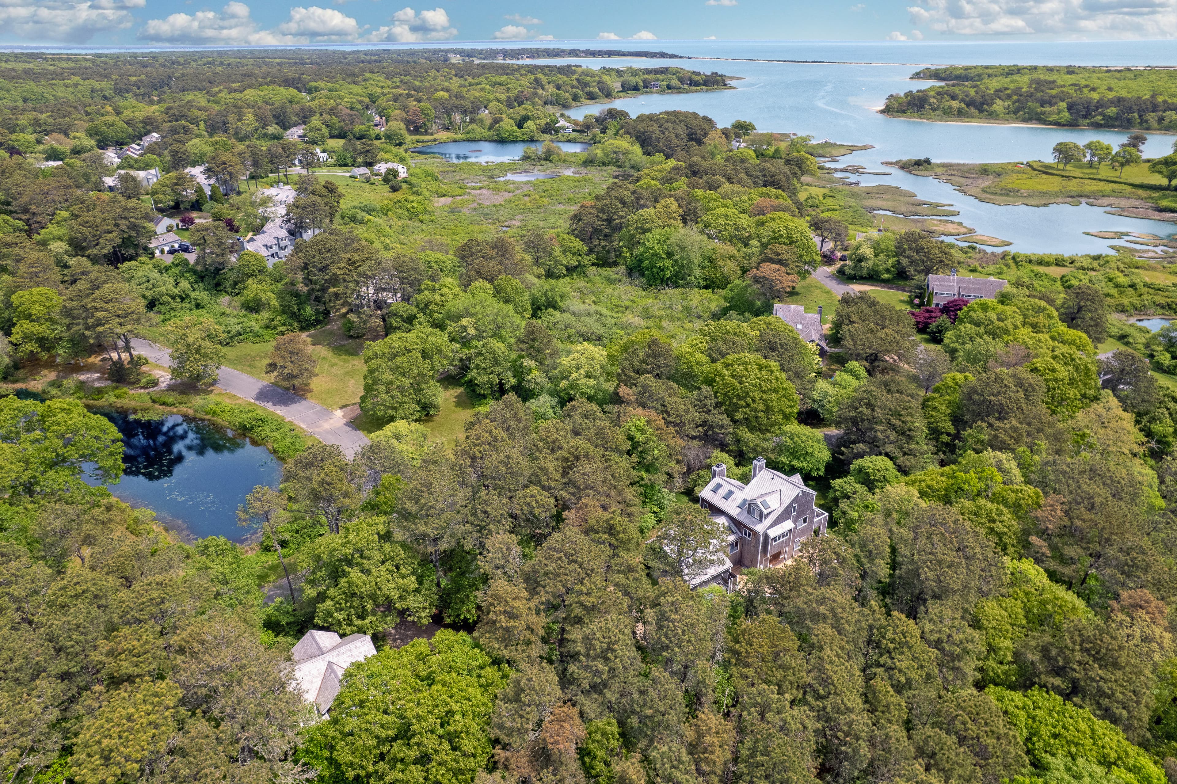 Image 3 - 50 Hidden Cove Road