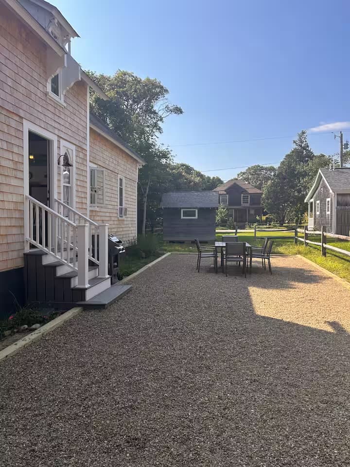Image 3 - 9 Brunswick Avenue