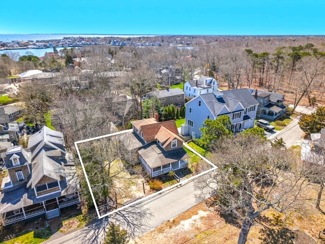 Image 1 - 11 John Wesley Avenue