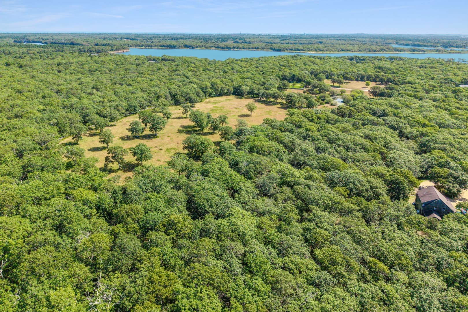 Image 2 - 3 Jacobs Neck Road