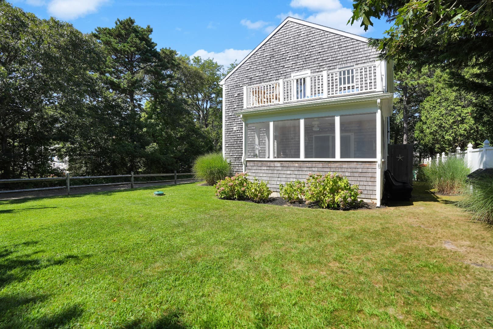 Image 2 - 26 Winne Ave
