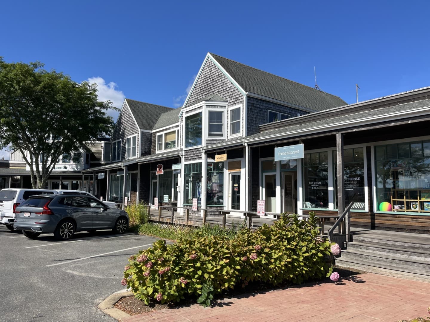 Image 3 - 79 Beach Rd 9