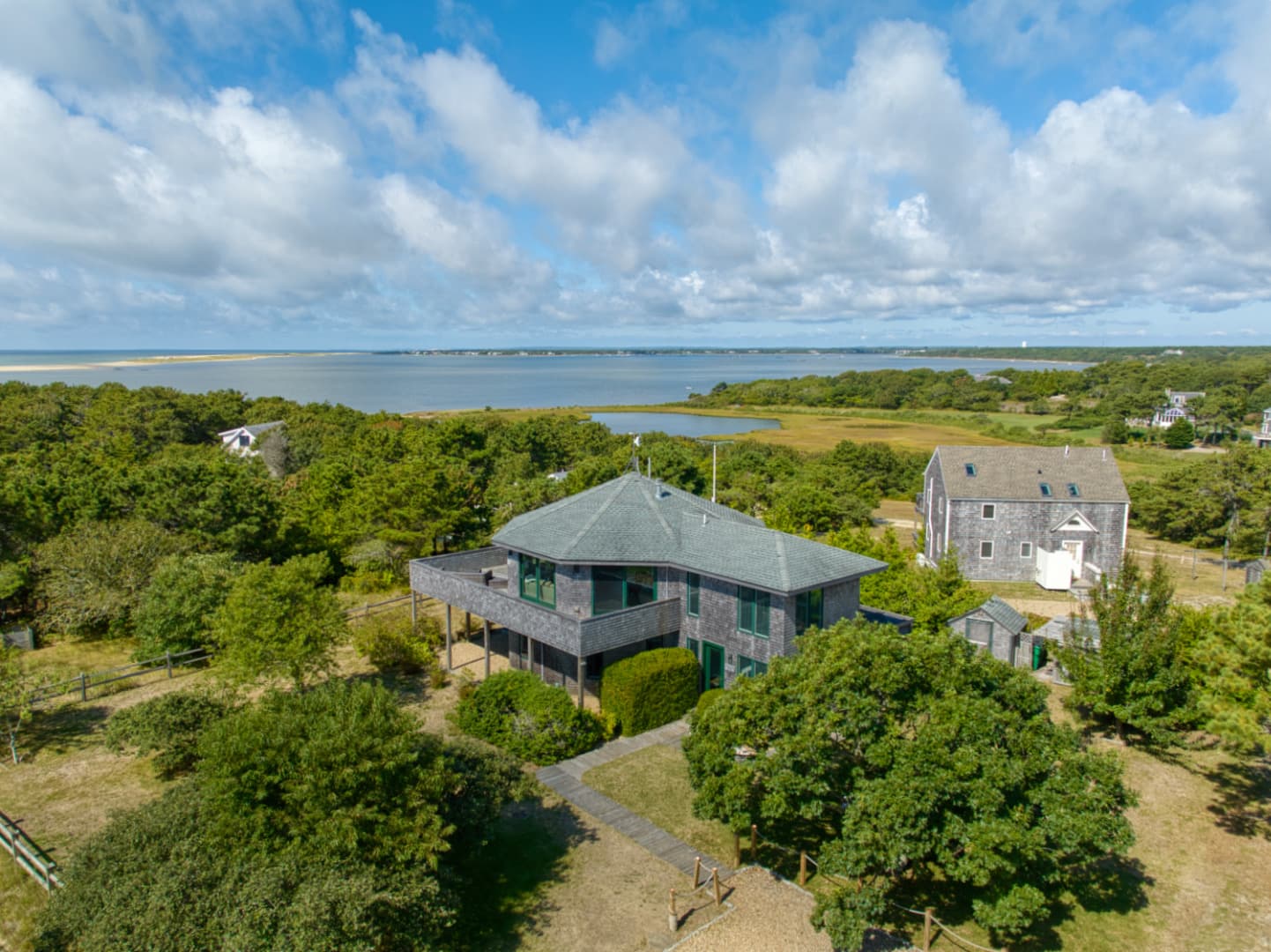 Image 1 - 76 Washque Avenue