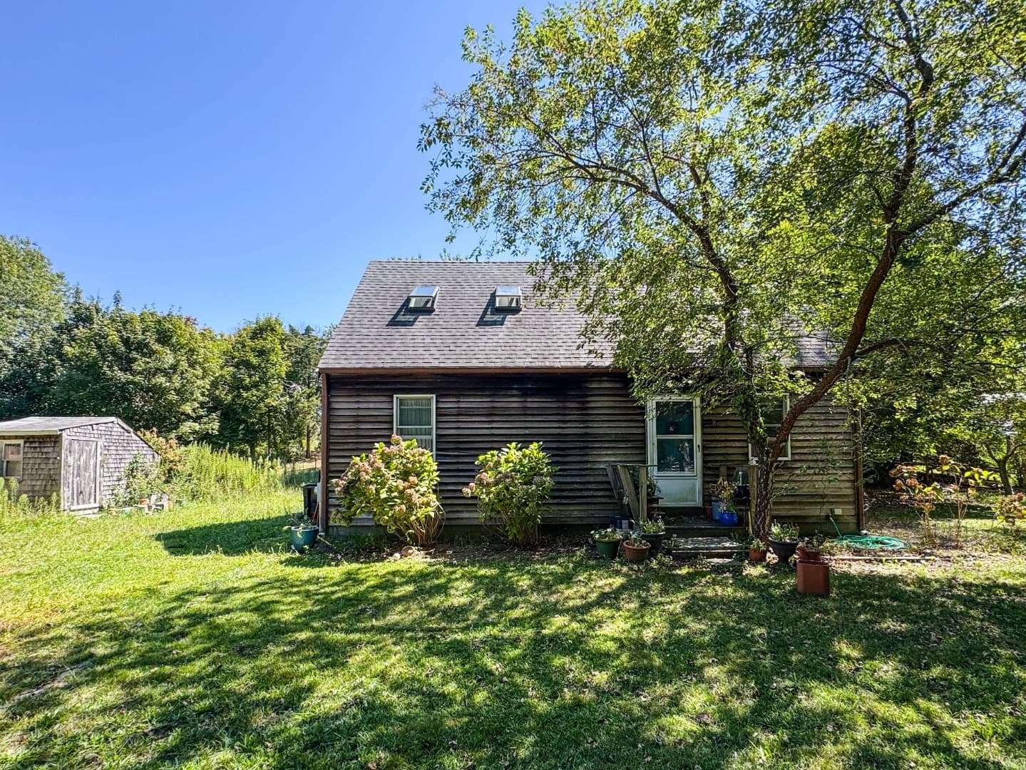 Image 1 - 8 Hitchings Circle