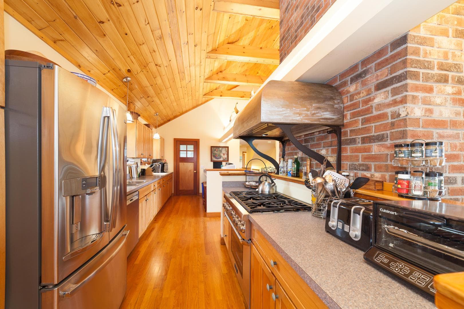 Image 3 - 5 Bedroom Rental in Chilmark, Other - Sleeps 9