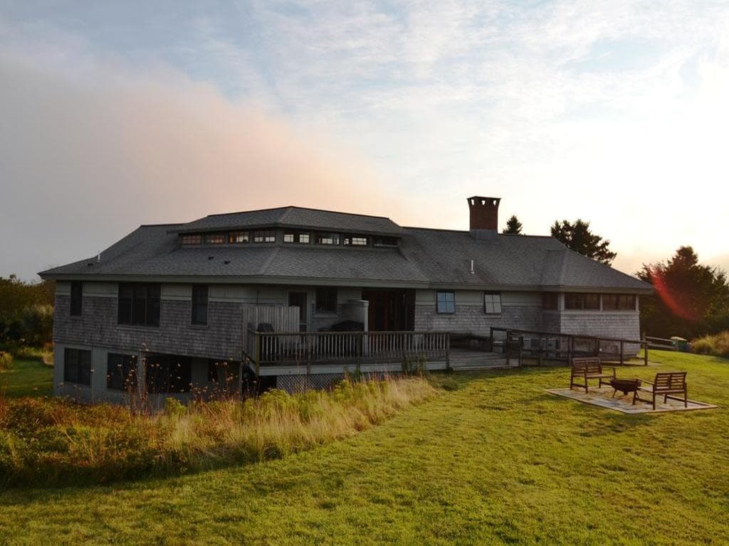 Image 2 - 5 Bedroom Rental in Chilmark, Other - Sleeps 9
