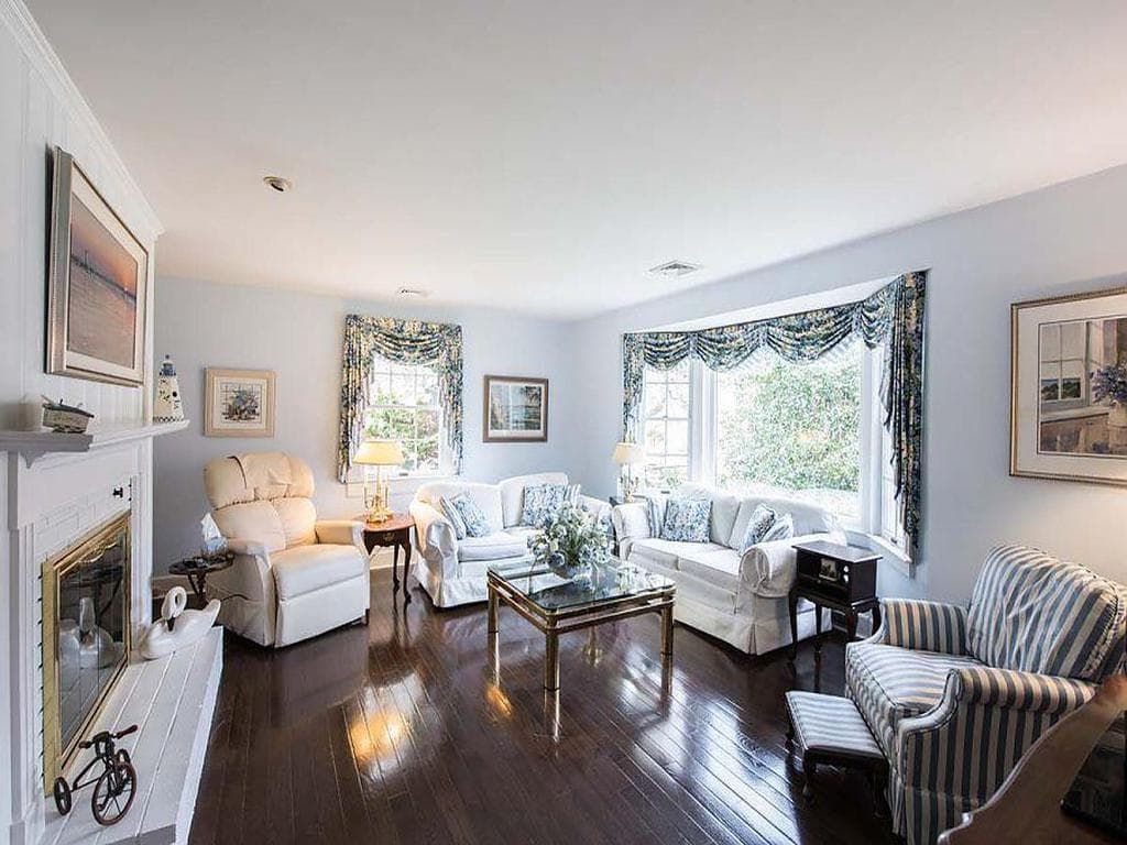 Image 2 - 3 Bedroom Rental in Edgartown, Katama - Sleeps 7