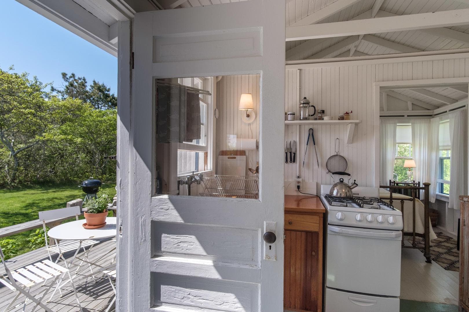 Image 2 - 2 Bedroom Rental in Edgartown, Chappaquiddick - Sleeps 4