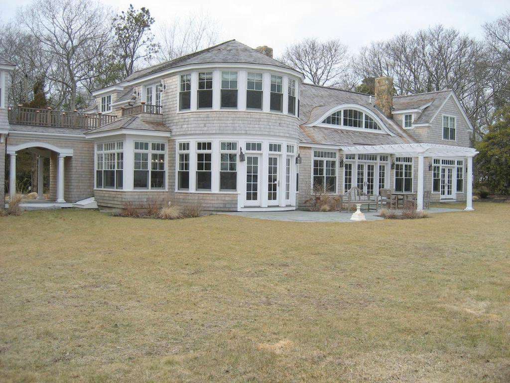 55 Harborview Lane