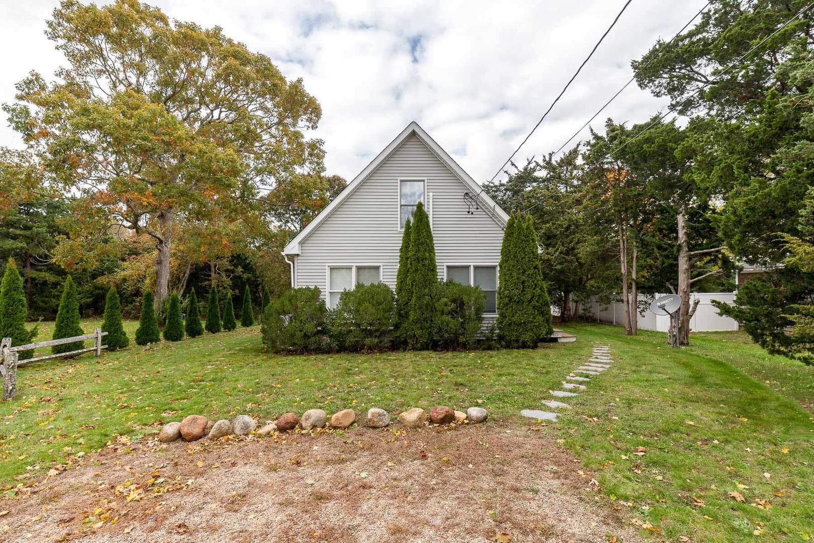 Image 3 - 3 Bedroom Rental in Oak Bluffs, Other - Sleeps 6