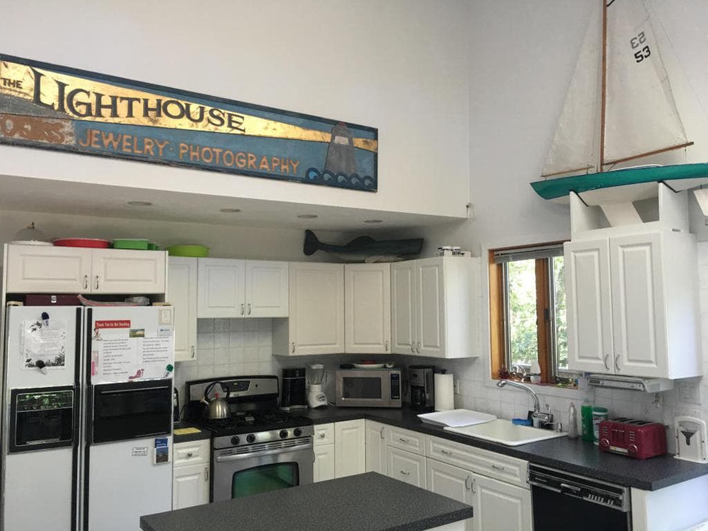 Image 2 - 4 Bedroom Rental in Edgartown, Other - Sleeps 8