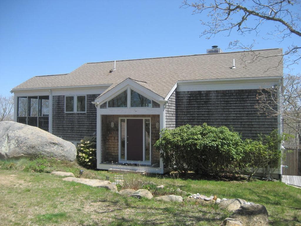 Image 1 - 4 Bedroom Rental in Chilmark, Other - Sleeps 8