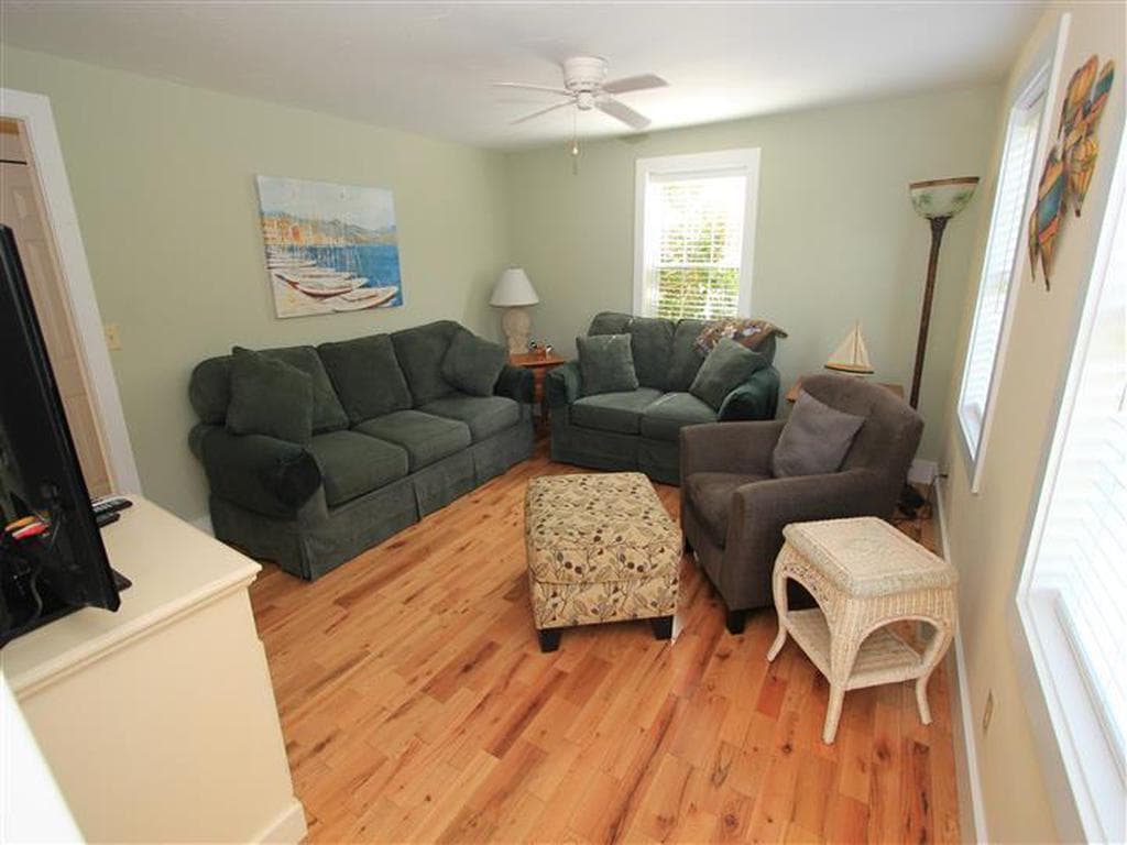 Image 3 - 3 Bedroom Rental in Edgartown, Katama - Sleeps 6