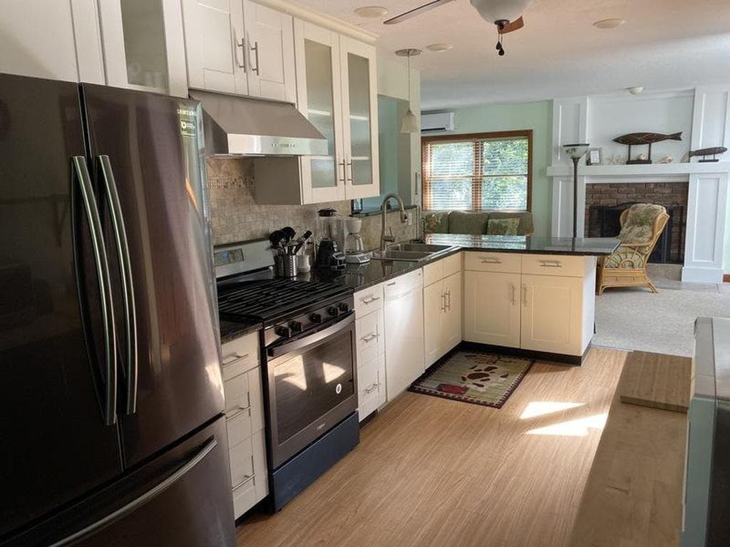 Image 3 - 4 Bedroom Rental in Edgartown, Katama - Sleeps 8
