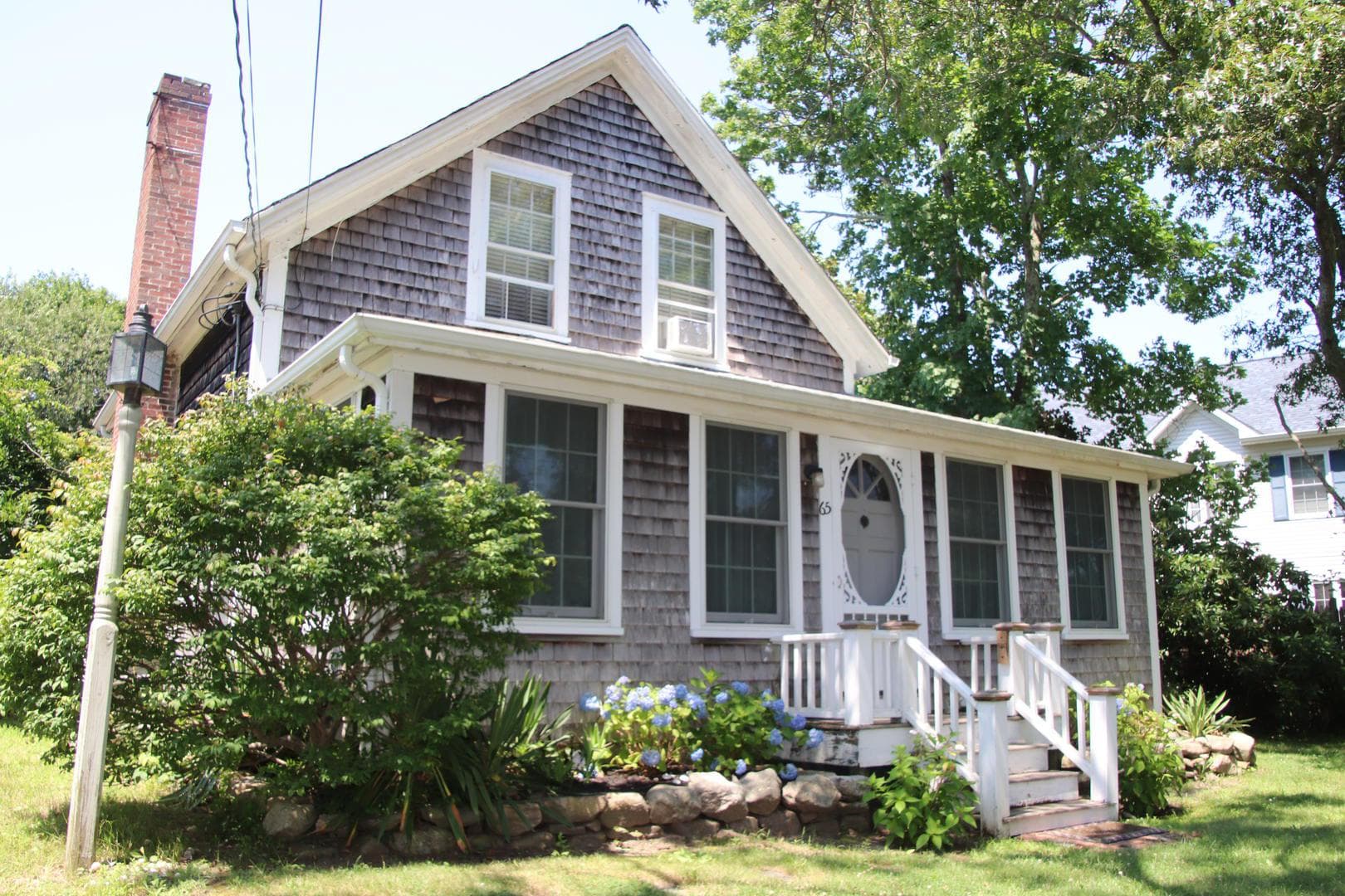 Image 1 - 5 Bedroom Rental in Vineyard Haven, Other - Sleeps 7