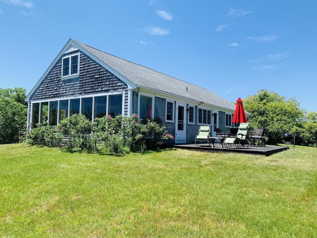Image 1 - 3 Bedroom Rental in Chilmark, Other - Sleeps 7